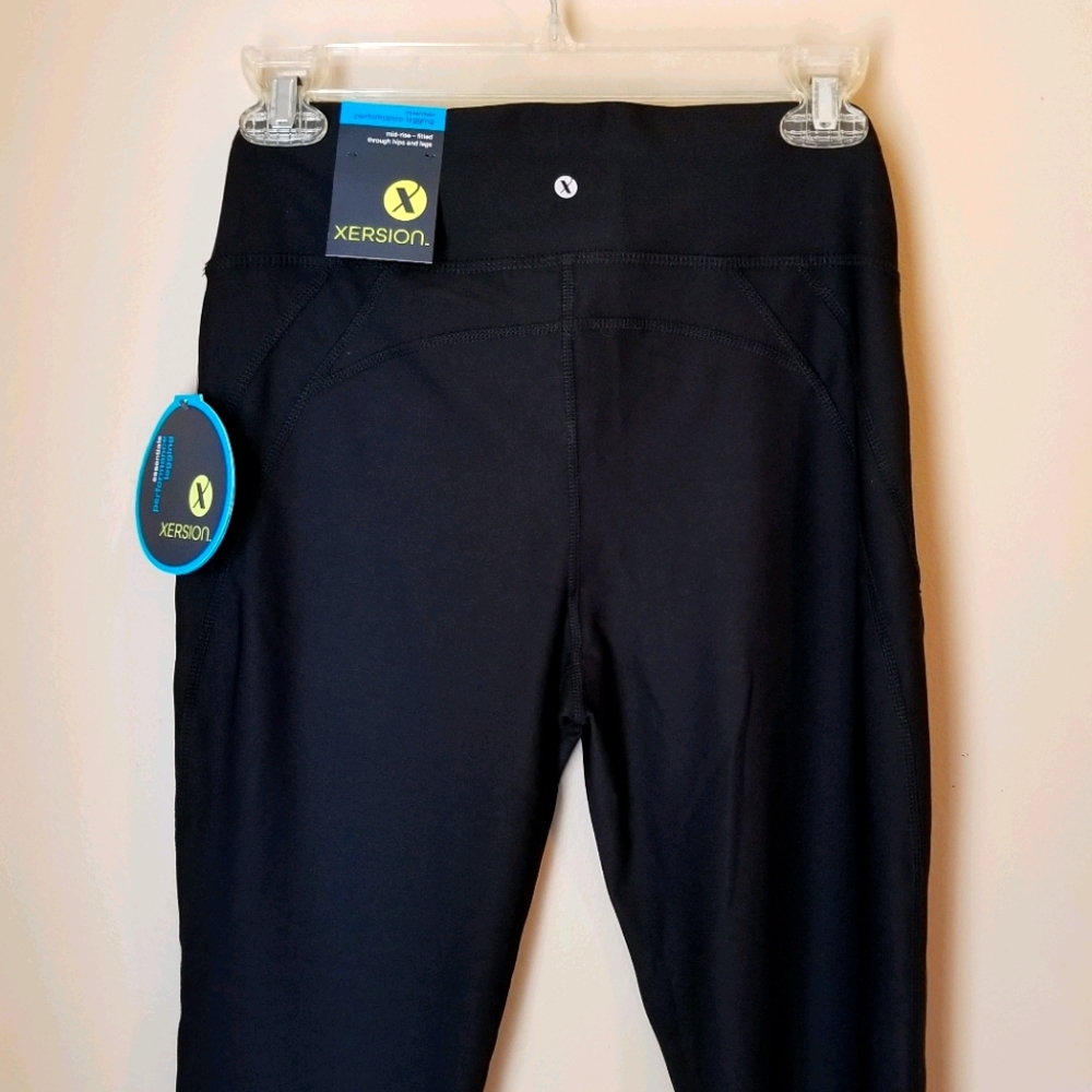 Ladies workout pants, size M, NEW w/tags
